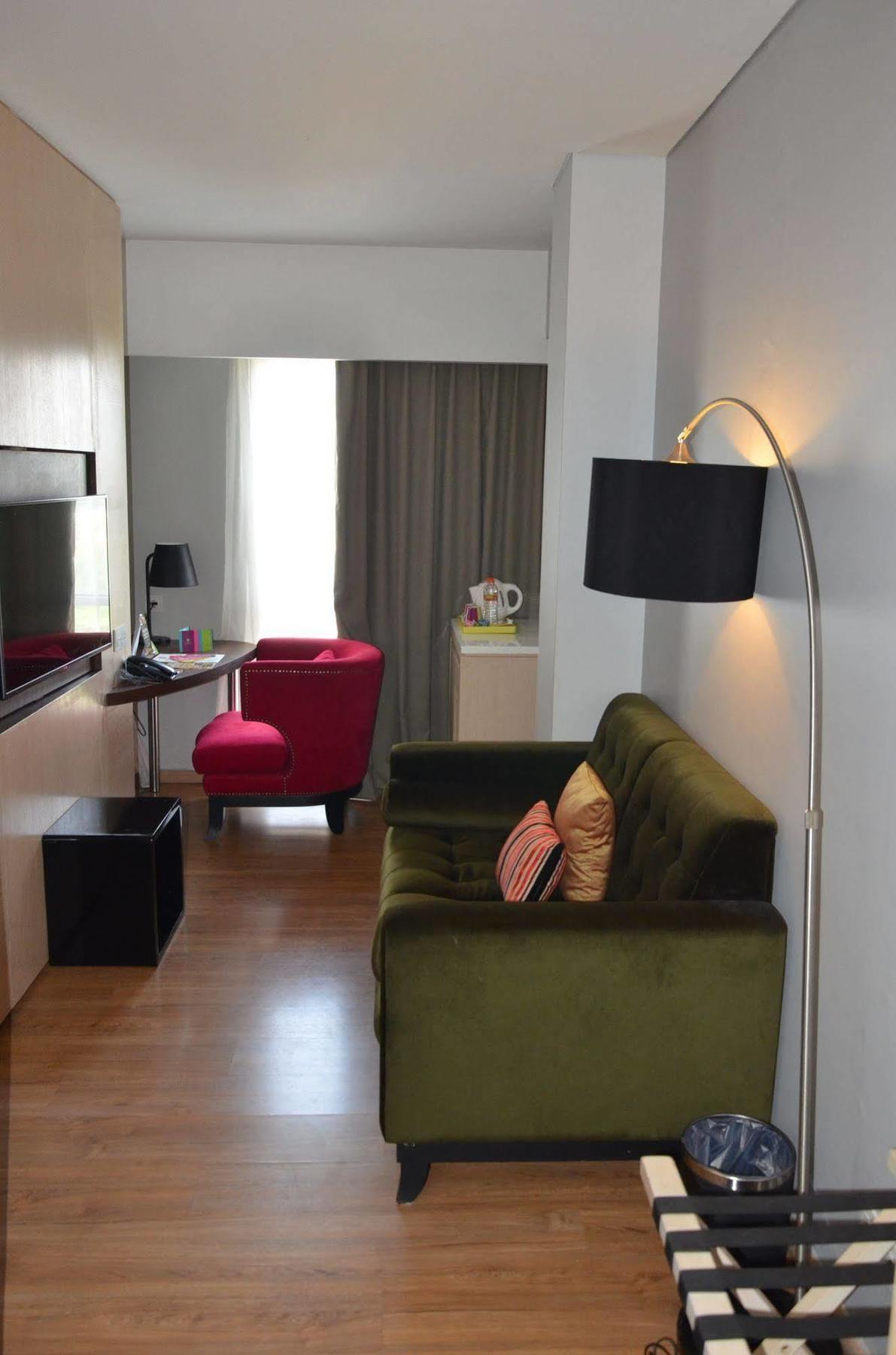 Ibis Styles Jakarta Airport Tangerang Ngoại thất bức ảnh